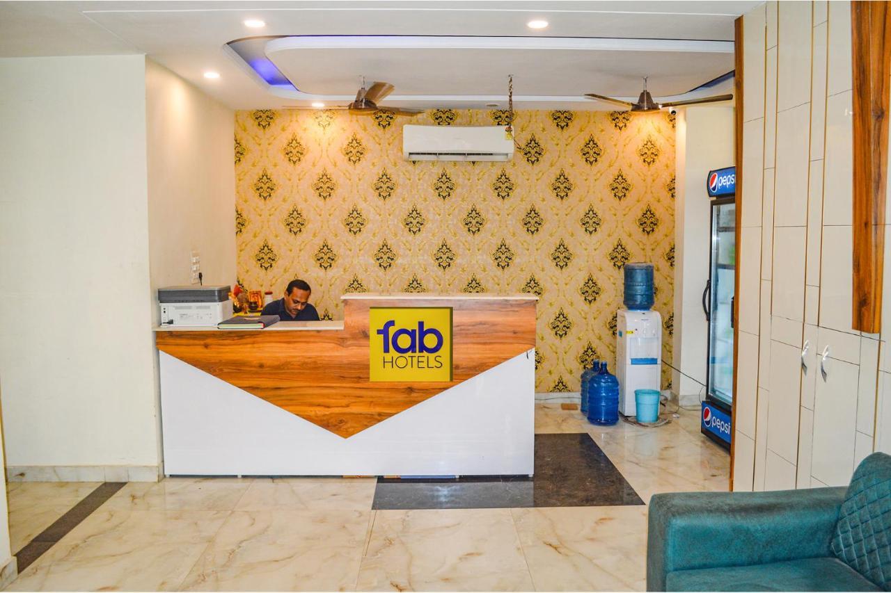 Fabhotel The Golf Inn Noida Ngoại thất bức ảnh