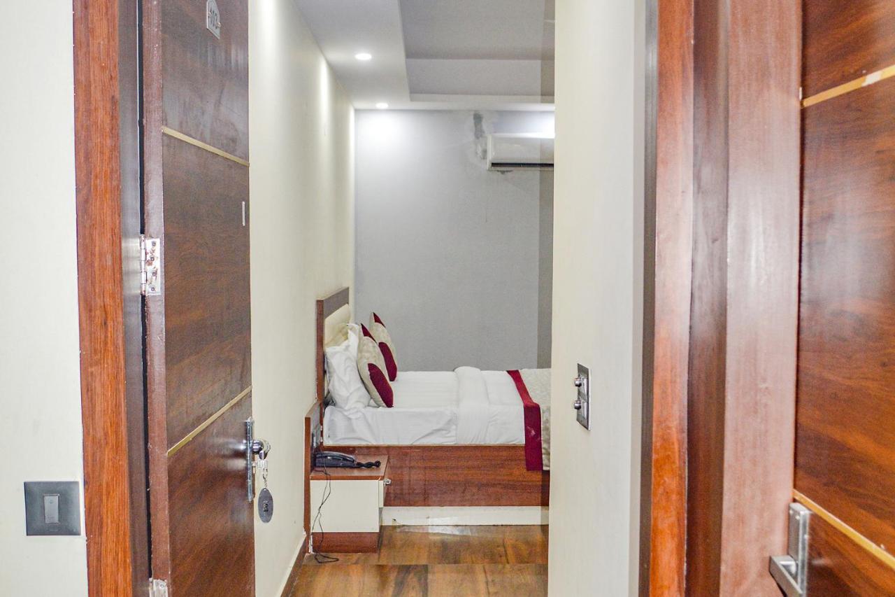 Fabhotel The Golf Inn Noida Ngoại thất bức ảnh
